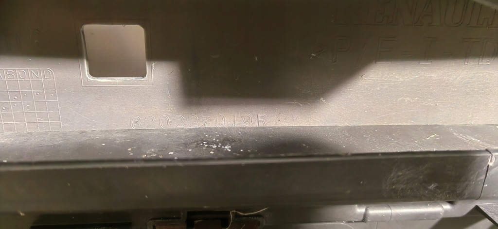 фото №6, Бампер перед передний 620227019r renault captur lift 17-20 pdcx4