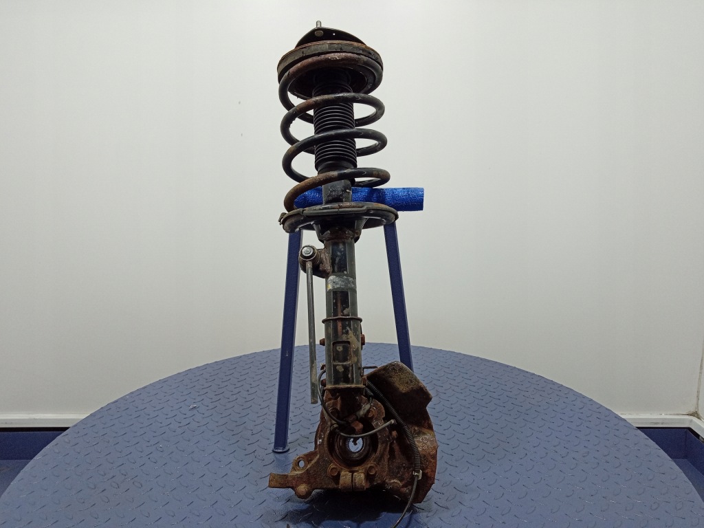 фото №6, Hyundai santa fe ii cm 2.2 crdi mcperson левый поворотный кулак