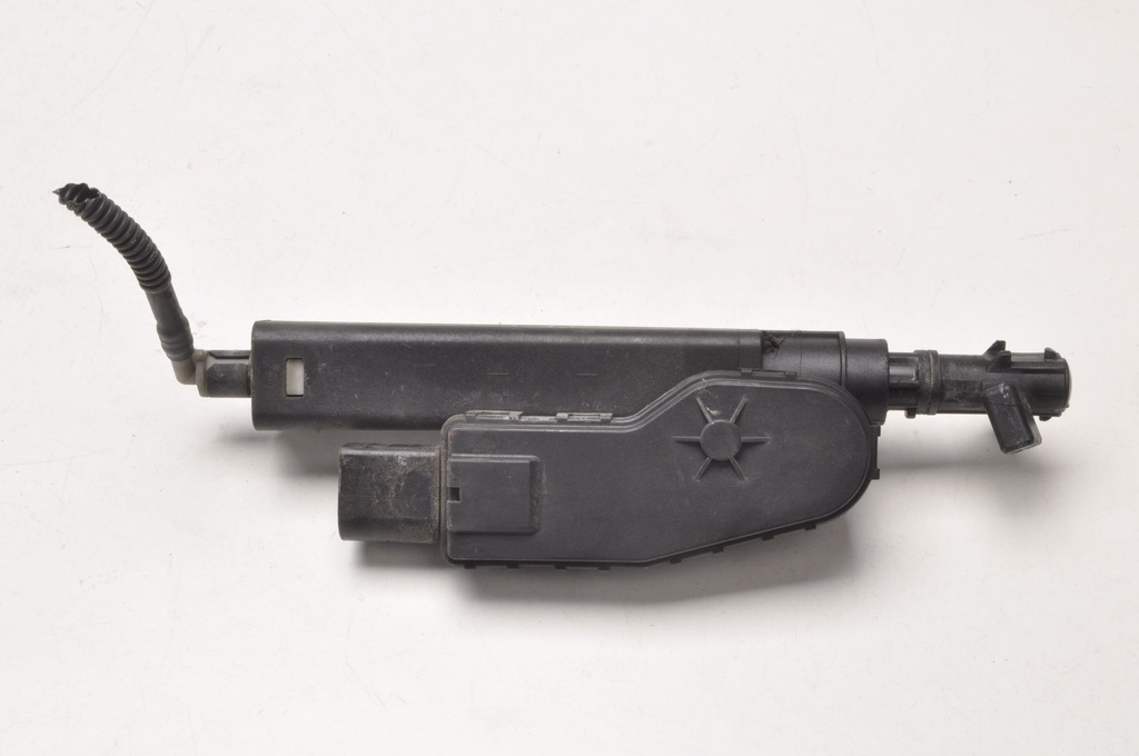 фото №1, Volvo xc60 i помпа омывателя фары