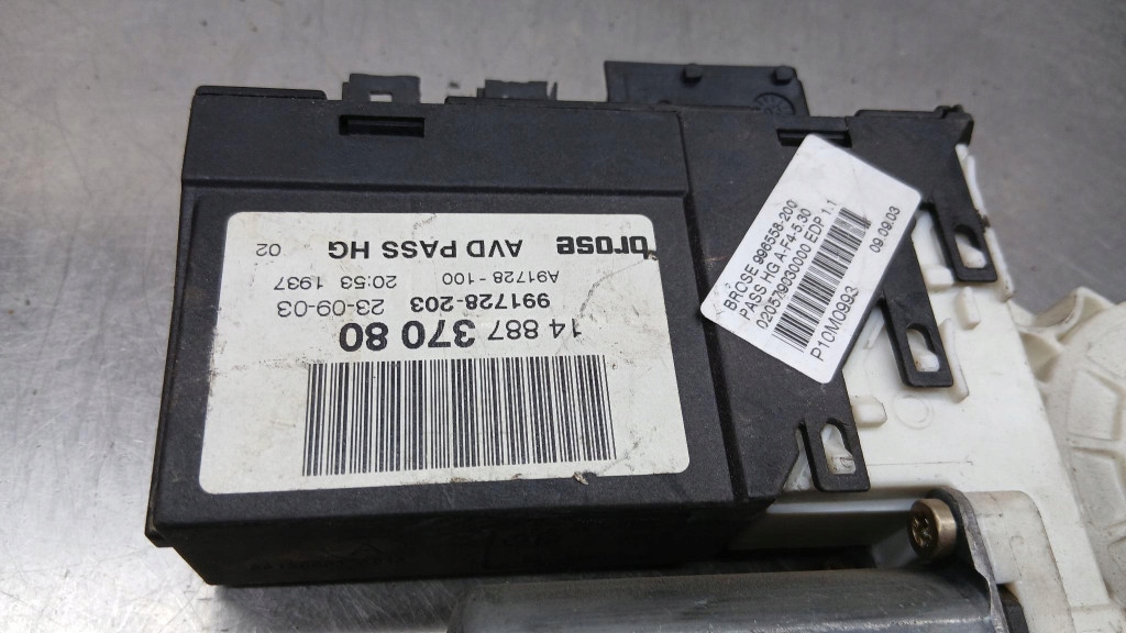 фото №6, Моторчик стекло правый перед fiat ulysse 2.2d 03r 1488737080