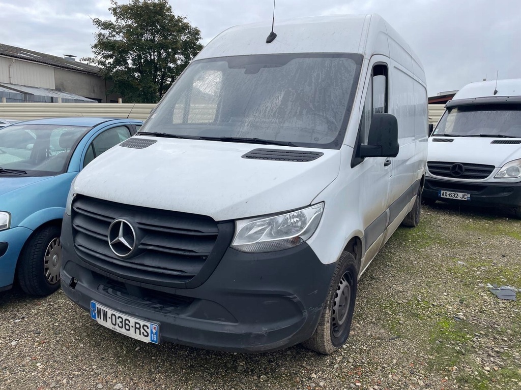 фото №2, Mercedes sprinter 910 четверть левая перед правая привод перед