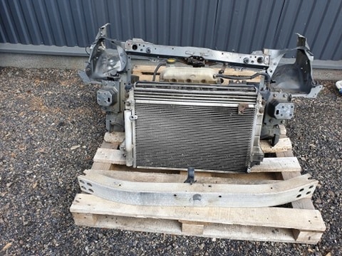 фото №1, Toyota corolla verso lift 2.2 pas передний комплект