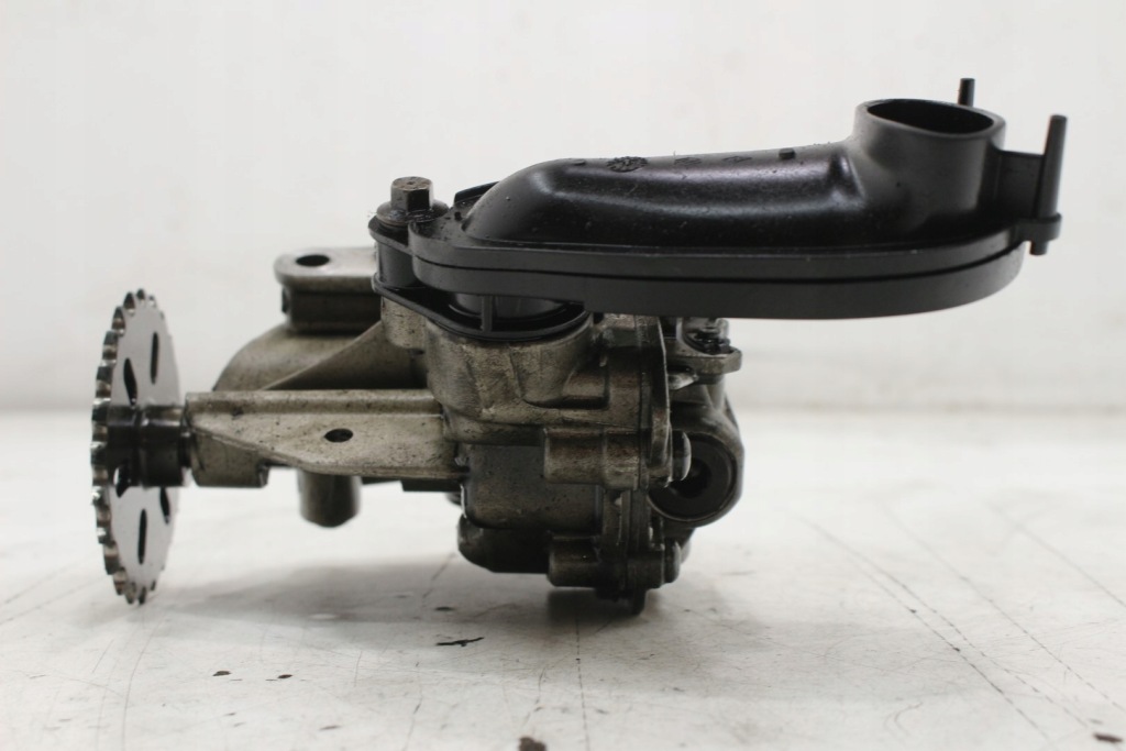 фото №7, Trafic vivaro 1.6 насос масла 150001650r