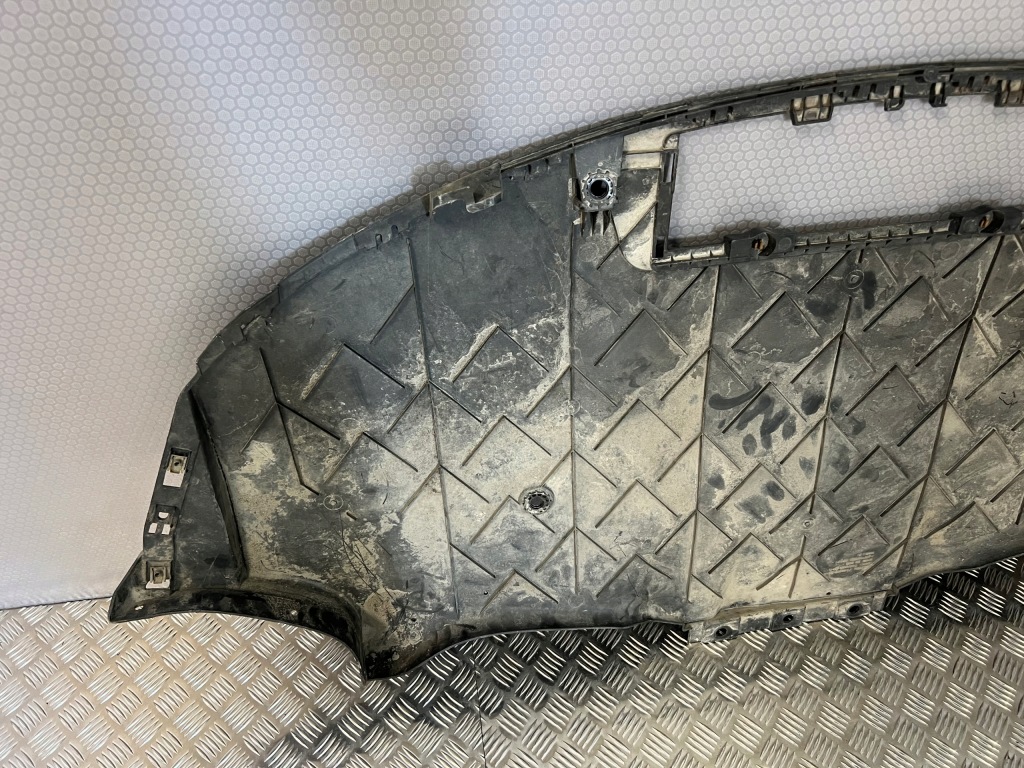 Оригинальная накладка плита подвеска пол tesla model 3 с Разборки