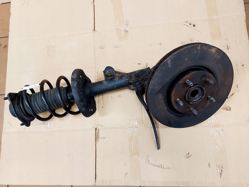 фото №1, Hyundai i40 1.7 crdi амортизаторна стійка правий перед поворотний кулак амортизатор