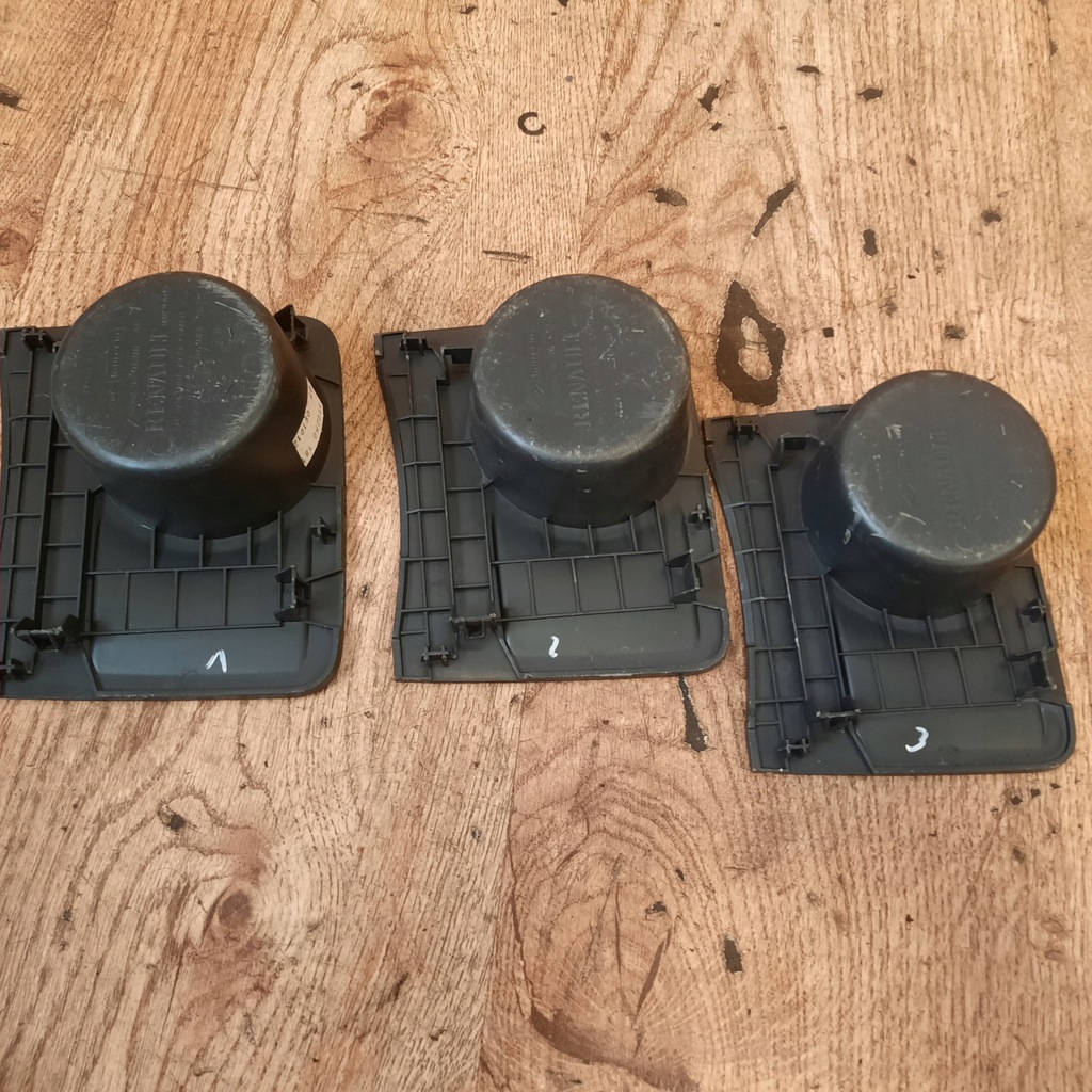 фото №8, Renault megane iii 3d кронштейн na кружка 685000009r