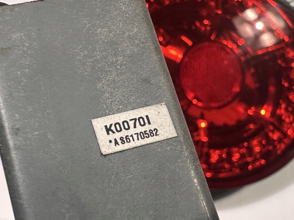 фото №9, Лампа лампы задняя задние led chevrolet corvette c6 2005 - 2013