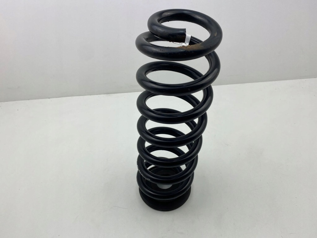 Купити Seat tarraco 2019 ліва сторона пружина задня