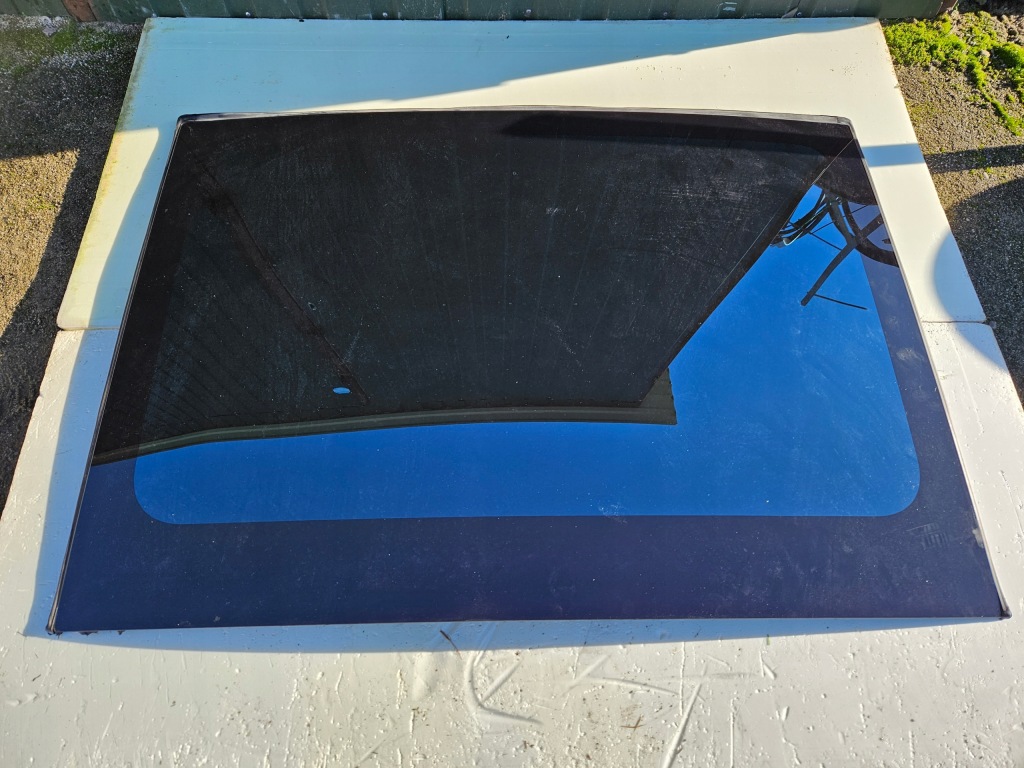 фото №1, Скло дахова задня люк tesla s