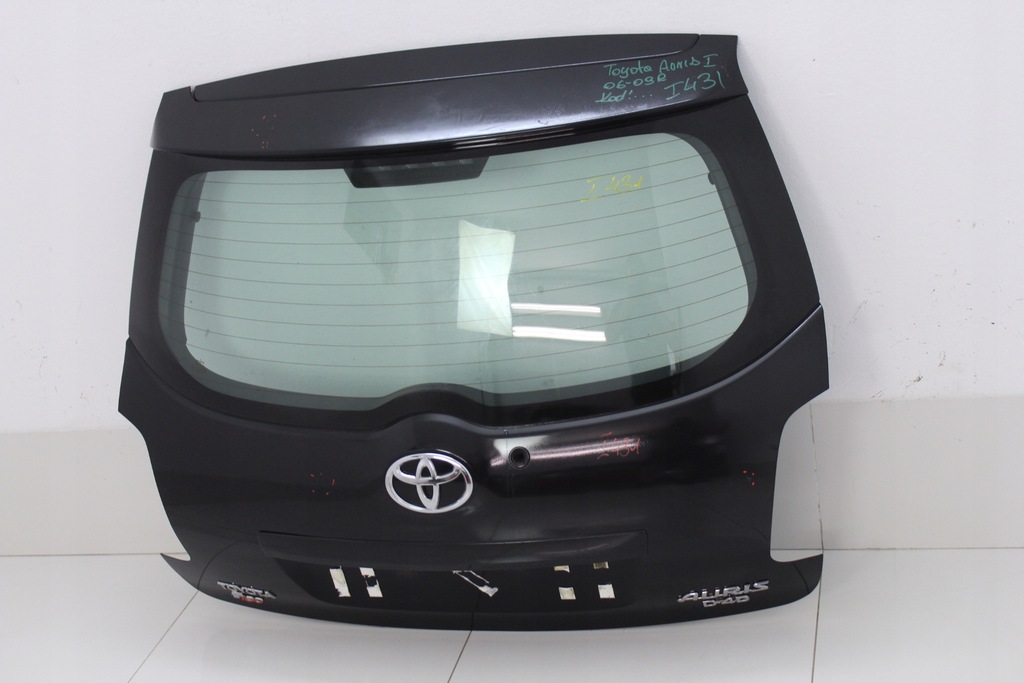 фото №7, Крышка багажника багажника задняя toyota auris i 06-09r