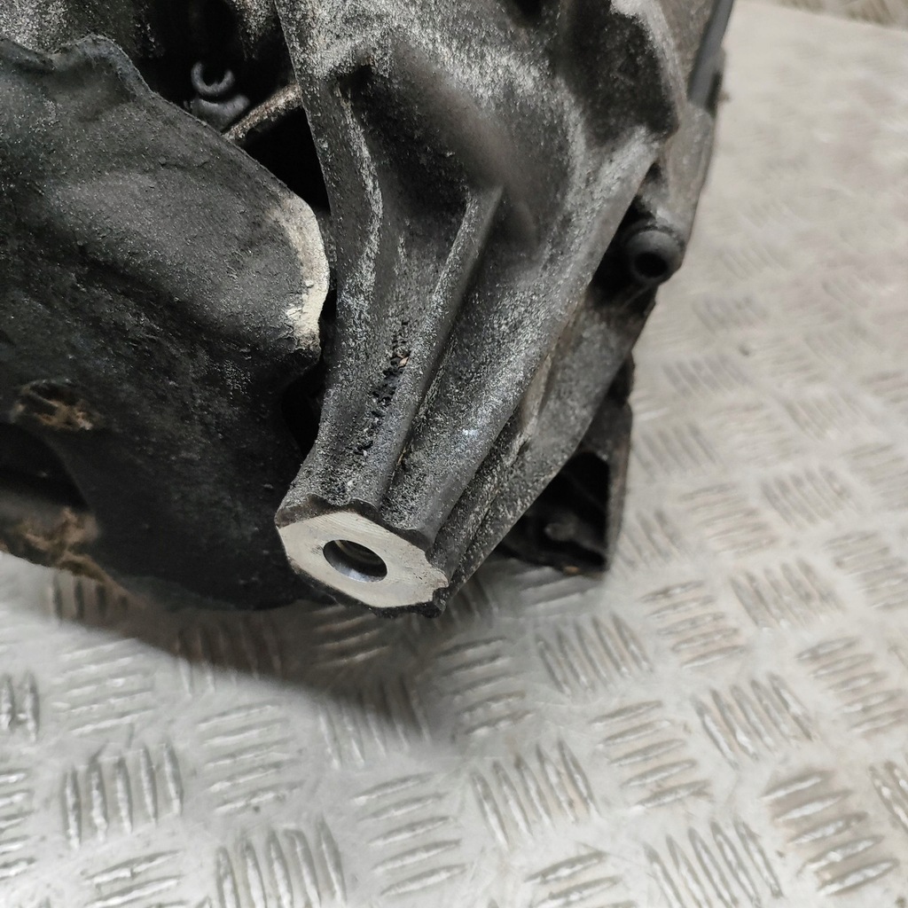 фото №8, Skoda enyaq iv 2022 двигатель