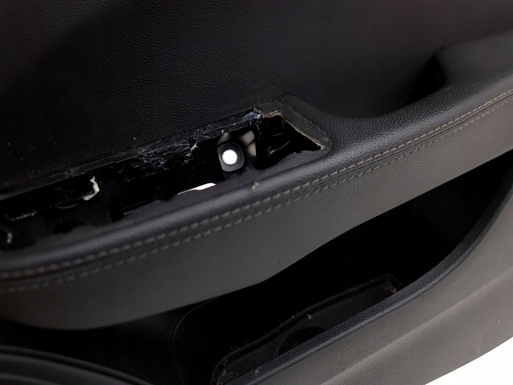 фото №15, Alfa romeo giulia 2019 правая сторона обшивки / обшивка дверь передних