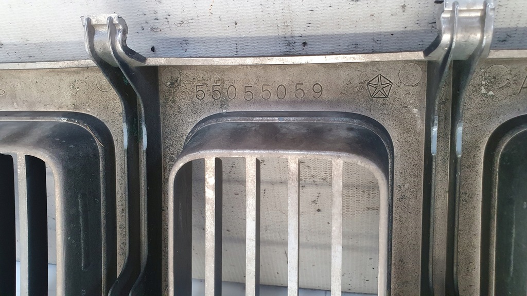 фото №9, Jeep grand cherokee решітка радіатора решітка радіатора радіатора oryg