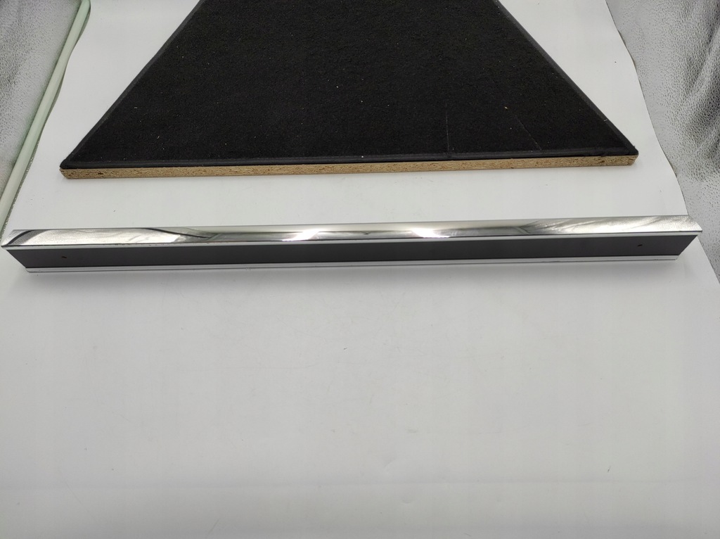 фото №7, Stolik na панель приборная iveco stralis лампа