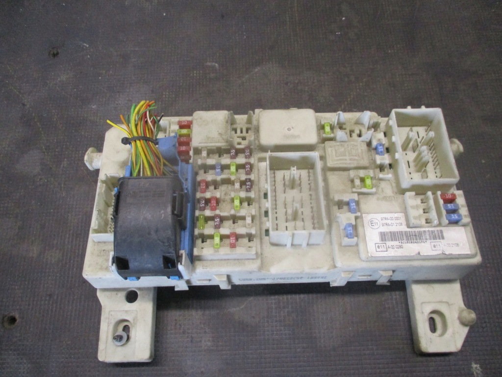 Коробка запобіжників ford focus 2 04-07r 7m5t14014lcd , 7m5t-14a073cb Київ