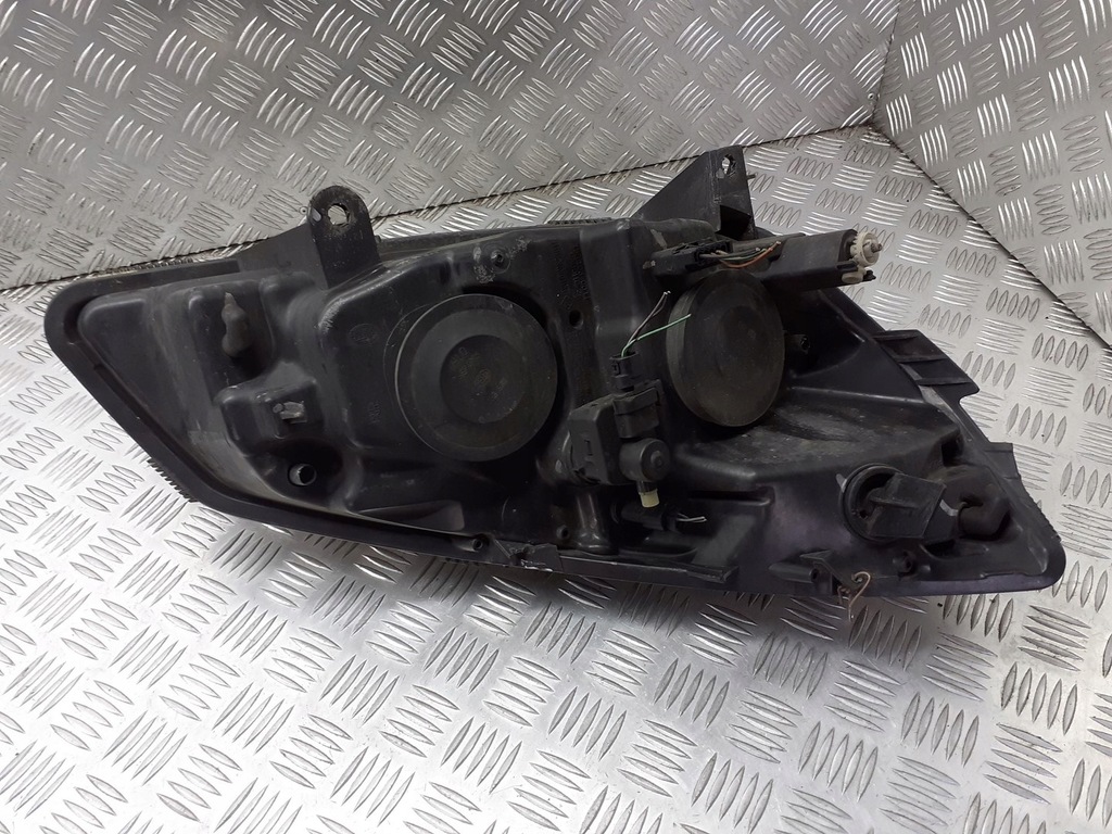 фото №2, Лампа левая передняя renault scenic ii europa