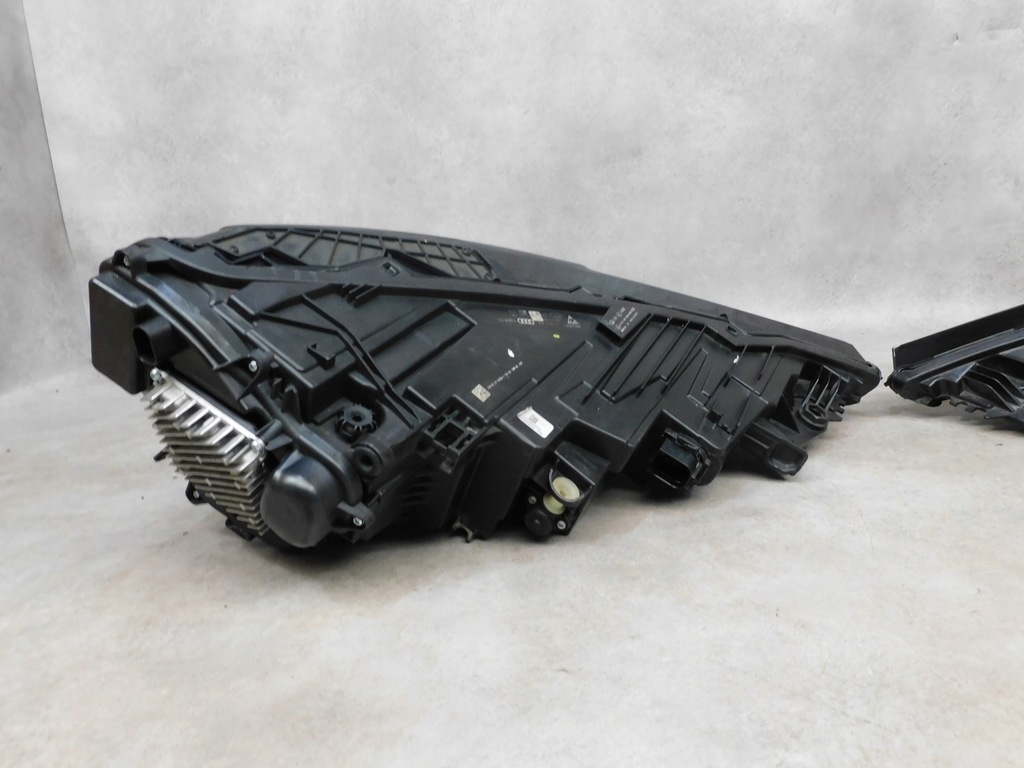 фото №11, Audi q8 4m8 лампа права ліва full led 4m8941033 4m8941034 повний