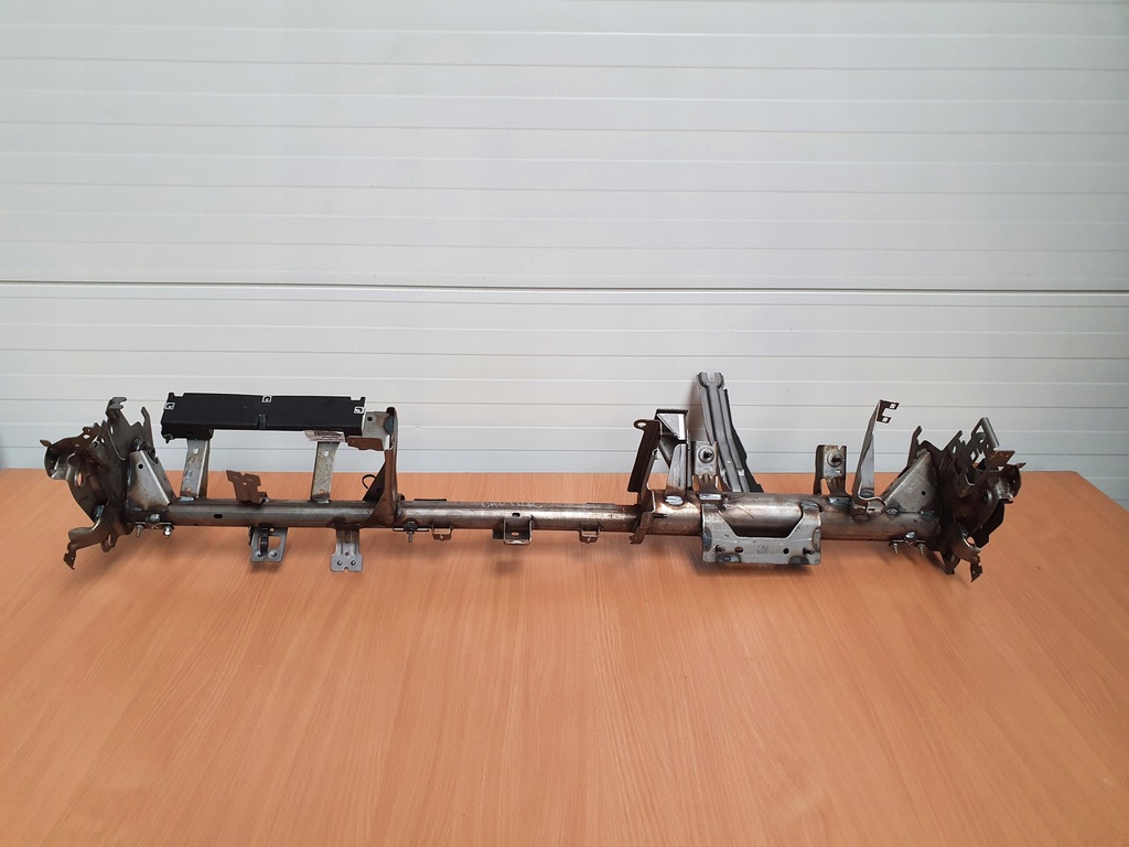 фото №1, Каркас труба балка pod консоль renault captur i 15