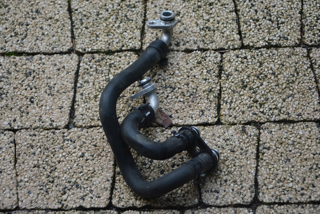 фото №1, Wąż wody труба audi s8 a8 d4 4h 079121610