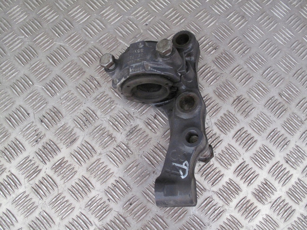 фото №2, Кронштейн кронштейн тяга правый scania r s