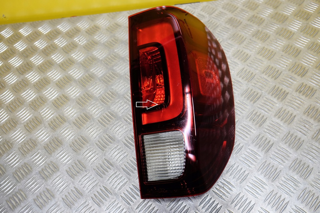 фото №7, Honda ridgeline ii 2017- лампа задняя правая usa