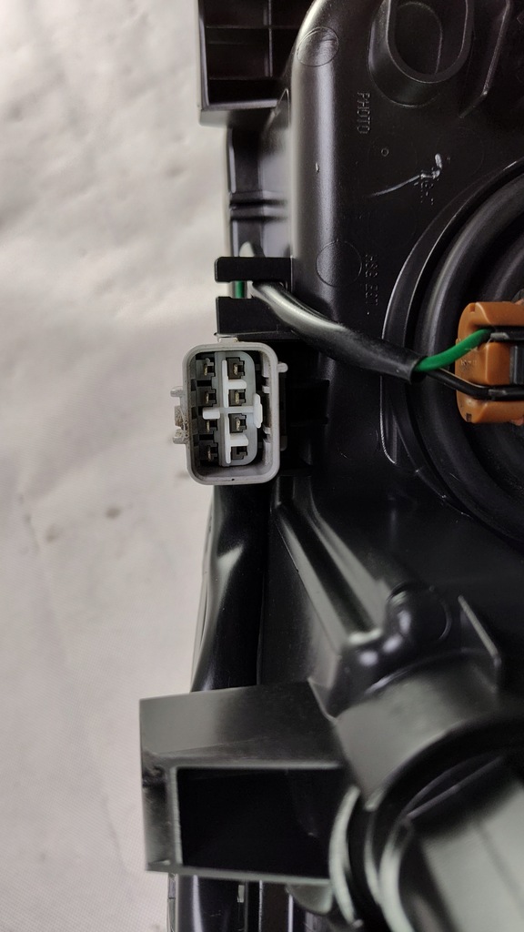 фото №13, Subaru impreza xv usa 207- фара правый лампа правая