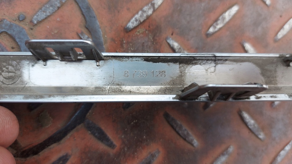 фото №14, Молдинг декоративная средняя bmw 2 u06 24-