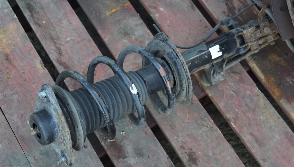 фото №5, Поворотный кулак амортизатор левый перед hyundai ix35