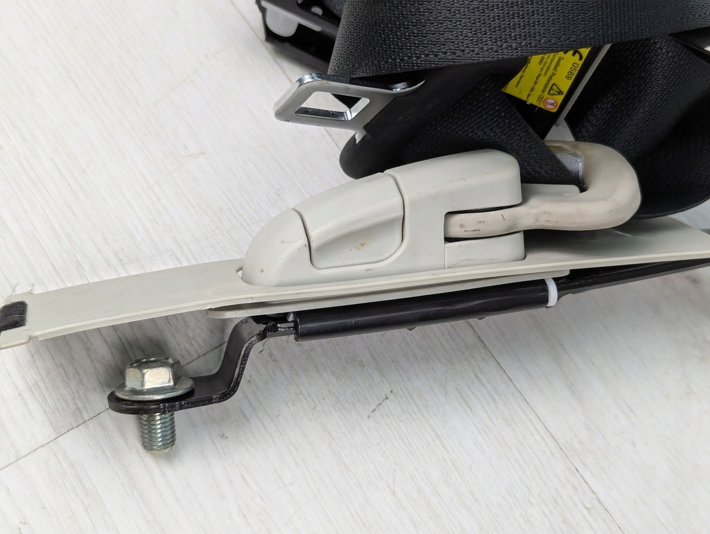 фото №8, Pas безопасности mazda 6 0589p1000146