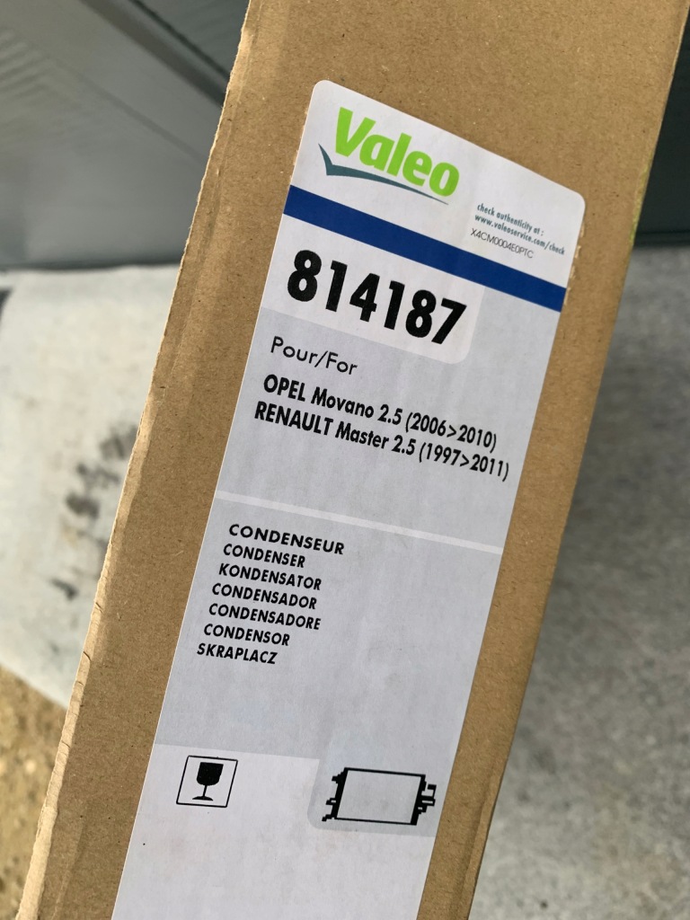 Радіатор кондиціонера renault master opel movano 814187 valeo нова Оригінал