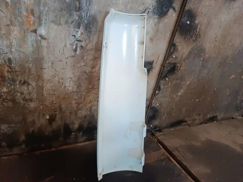 Облицювання вітровик кутик лівий + правий renault premium Ціна