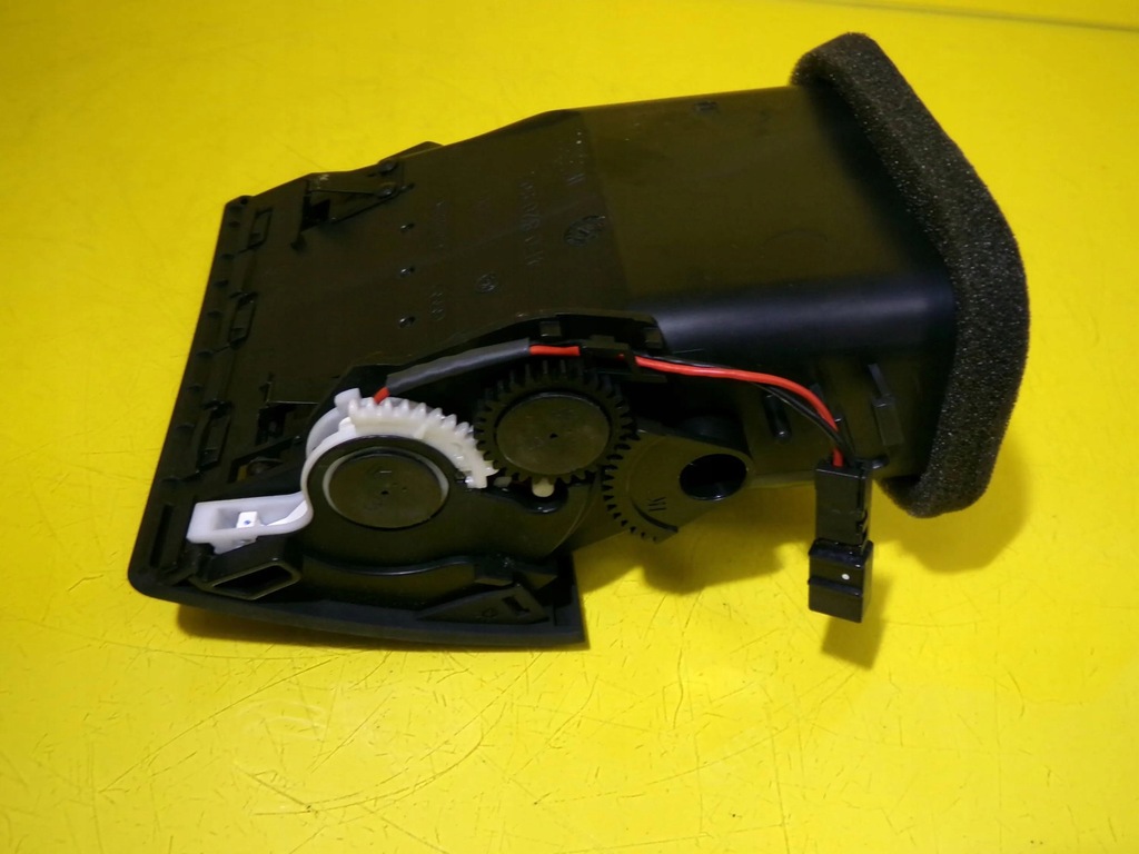 фото №6, Решітка обдув права передня audi a8 d3 4e0820902 nr450