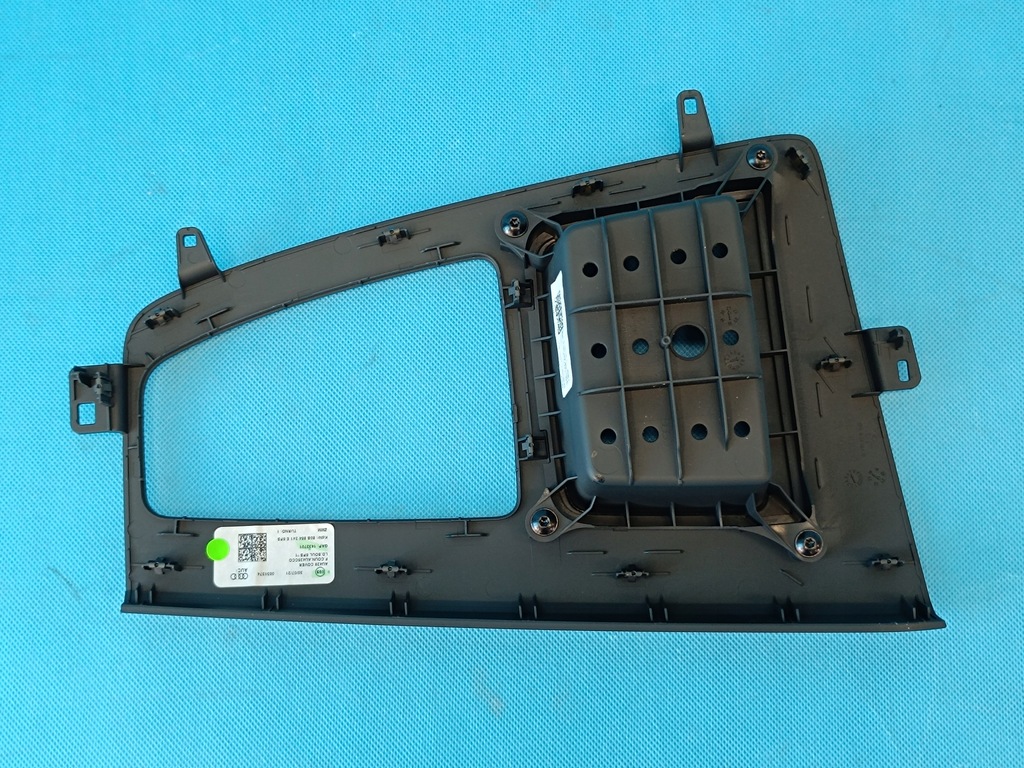 фото №11, Audi q5 fy lift 2.0tdi 150kw 2022r вкладыш рамка туннель 80b864241e 80b863383a