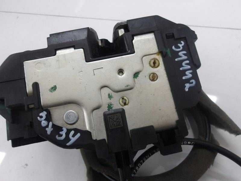 фото №4, Nissan note e11 замок двері лівий задня