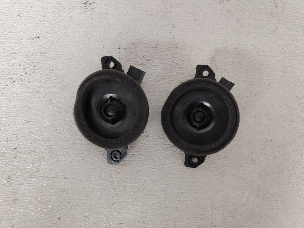 фото №1, Volvo xc40 2018 динамик дверь задняя harman kardon