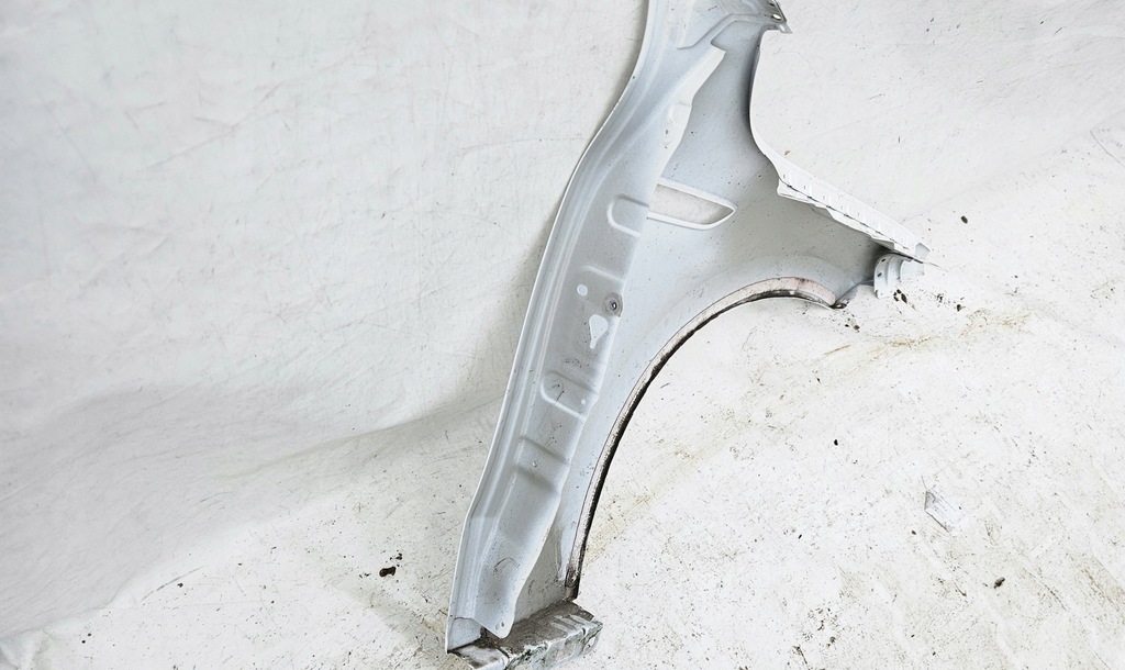 фото №12, Крила mercedes eqc w293 лівий перед передній