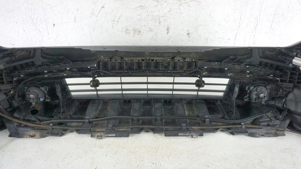 Бампер перед передний renault laguna 3 iii nv676 омыватель pdc 07-10 2007- в Украине