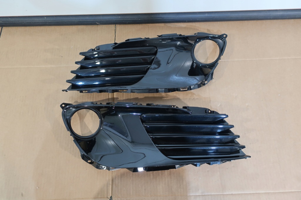 фото №1, Решітка w бампер toyota auris