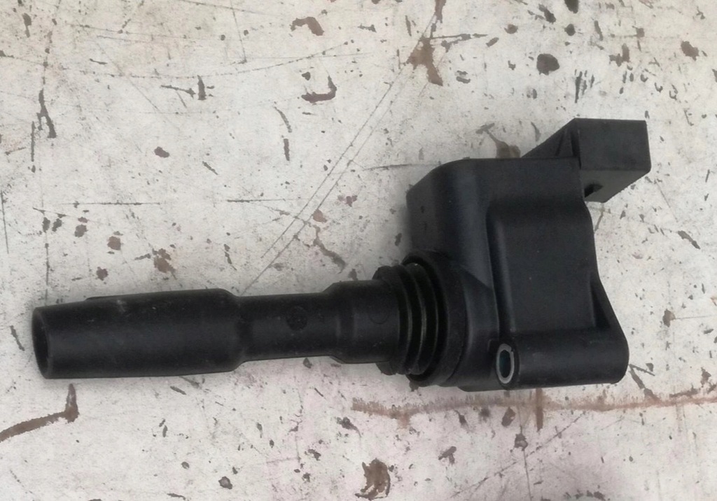 фото №2, Vw t-roc 1.5 tsi катушка зажигания 05e905110a