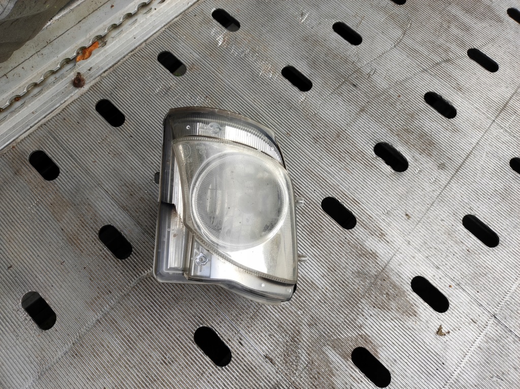 фото №1, Lexus is ii противотуманная фара перед правый 114-78420