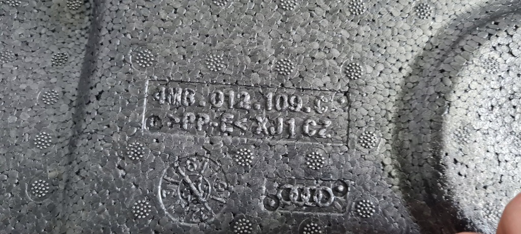 фото №13, Sq8 4m rsq8 q8 пена багажника колеса запасного задняя 24r 4m8012109c