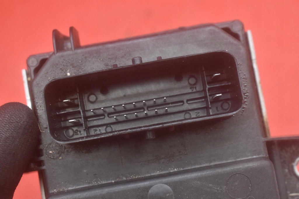 Блок управления модуль насоса топлива 20867260 chevrolet equinox 2 2.4 ecotec 182km Киев