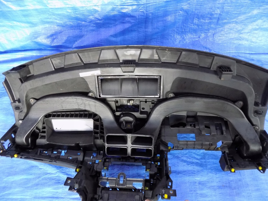 Панель  приборная панель приборная панель opel adam 1,0t 16r Киев