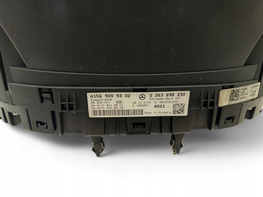 Mercedes-benz gla w156 a1569009302 лічильник / спідометр в Україні