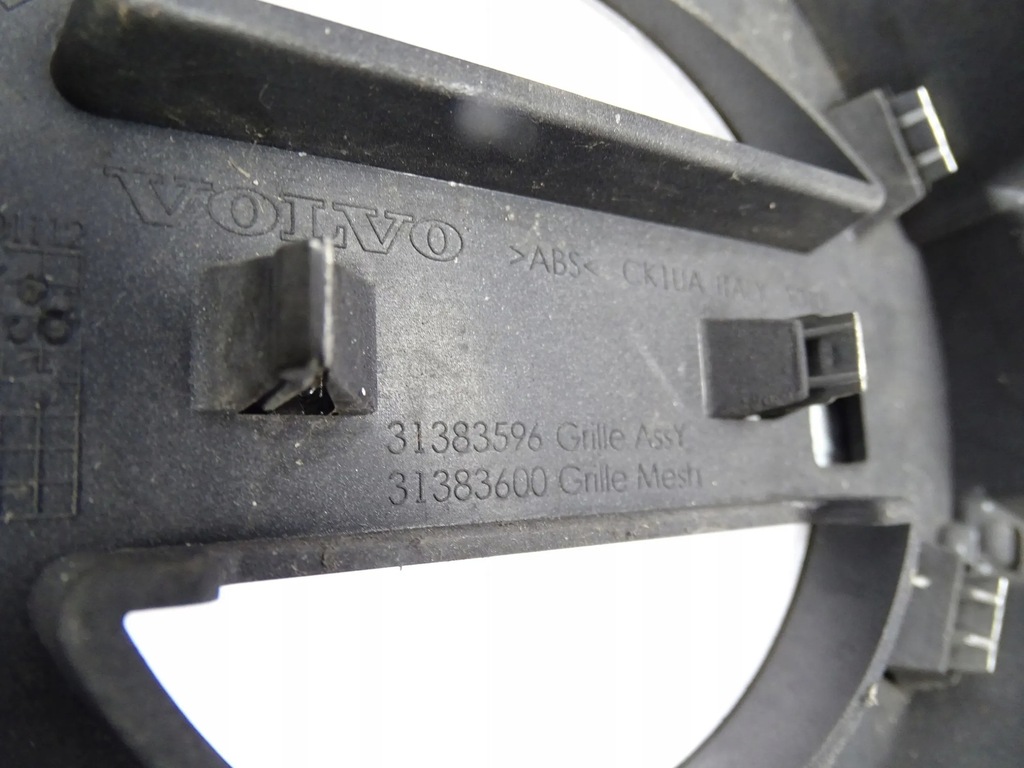 фото №8, Решітка радіатора решітка радіатора volvo s80 ii 2 v70 iii 3 lift - pod радар