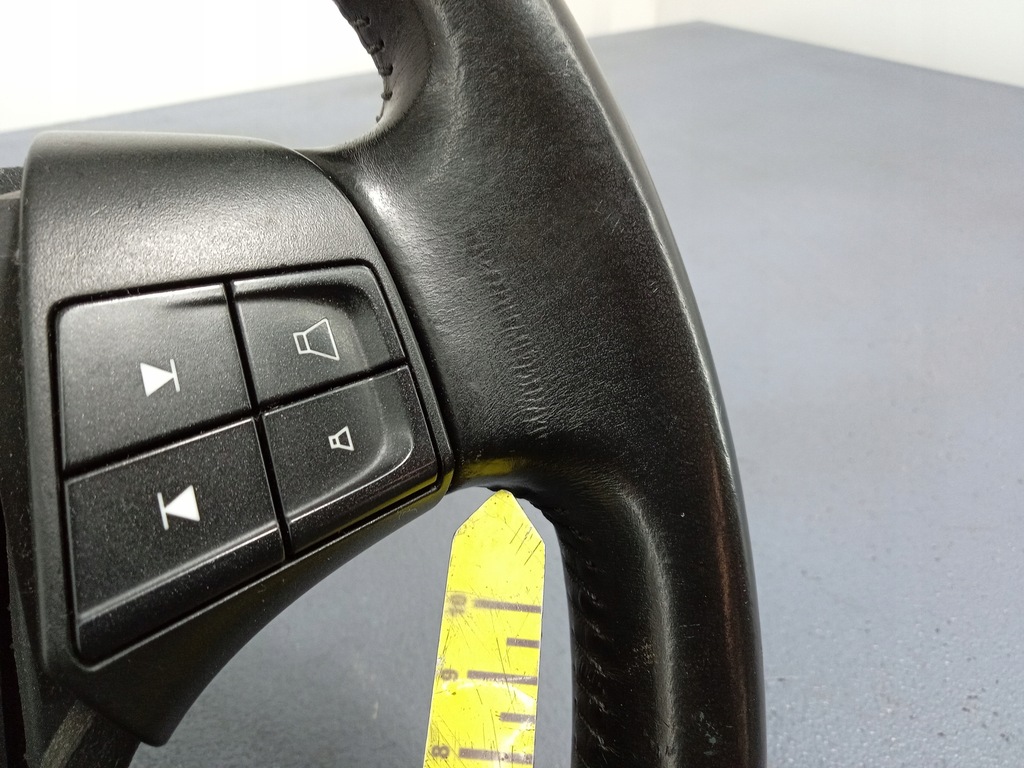 фото №4, Volvo s40 ii v50 lift воздуховод кожаный 30778752