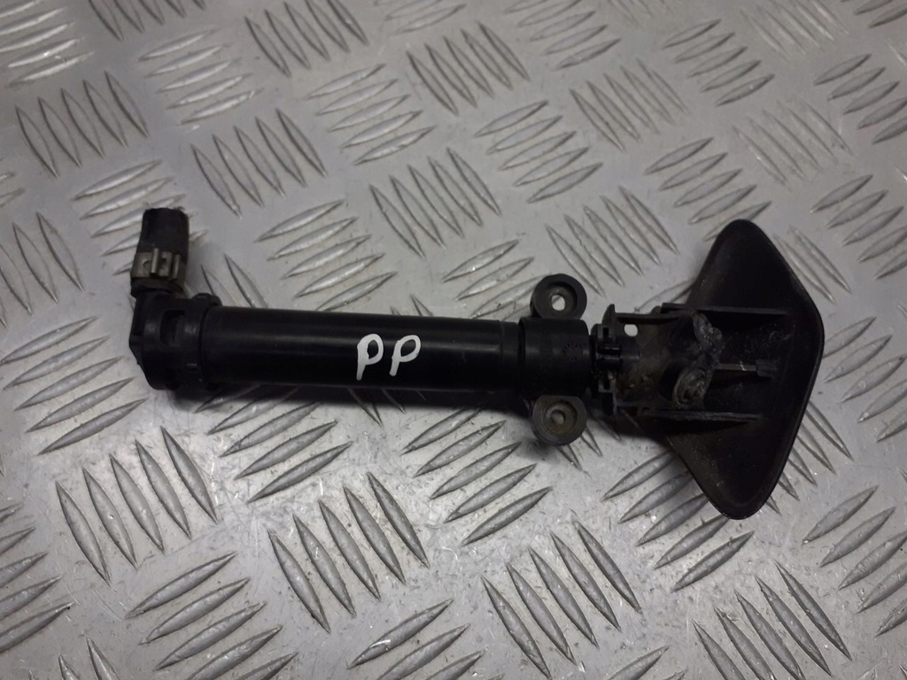 фото №1, Насадка распылителя правый перед renault espace iv teb66