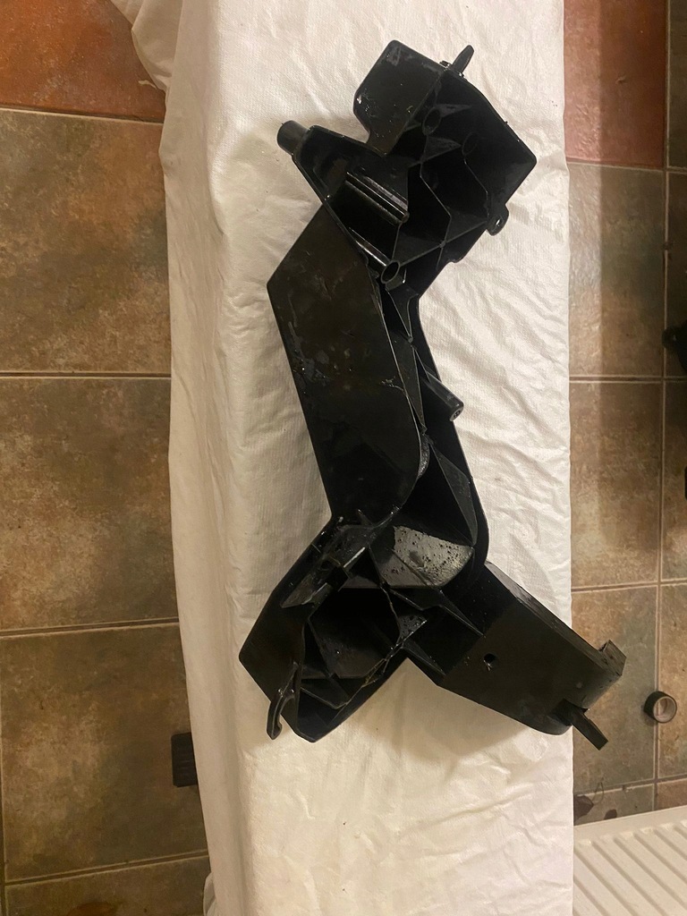 фото №1, Кронштейн фара jeep grand cherokee wk2