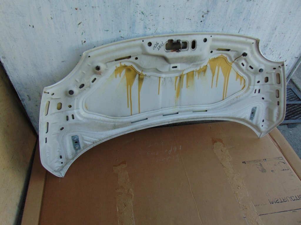 Капот кришка двигуна fiat 500 2 2007- білий демонтаж в Україні