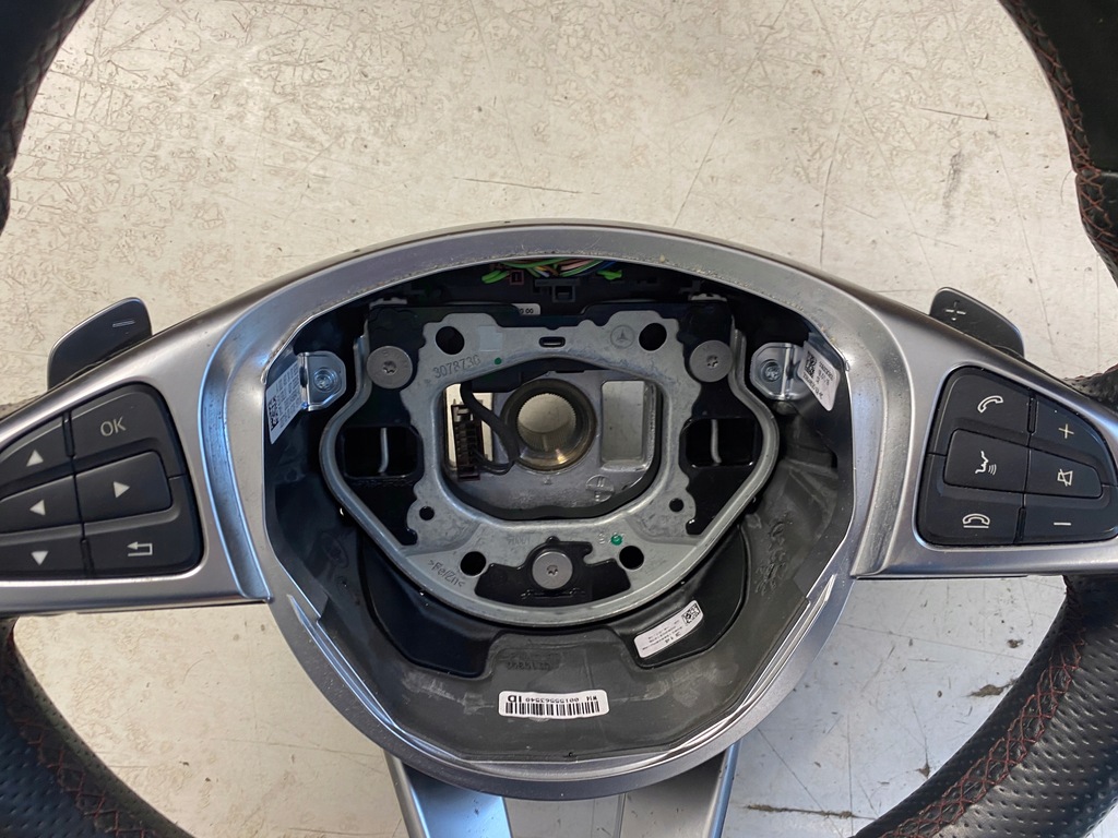 фото №13, Mercedes w176 воздуховод кожа multi лепестки переключения